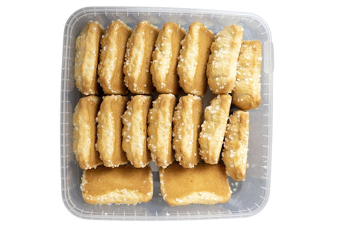 Nyakers Mandel Kubb Almond Mini Cakes 14.11oz, BEST BY: April 2025