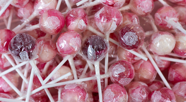 SkandyPop Lingonberry – Sweetish Candy- A Swedish Candy Store