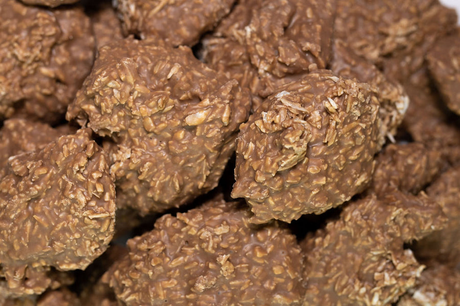 Mjölkchoklad Kokoscluster (Milk Chocolate Coconut Clusters)